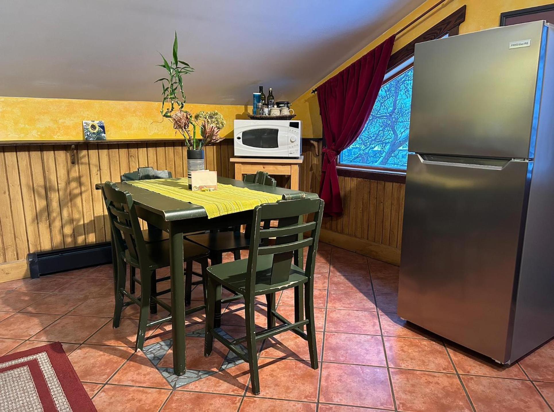 Mistisos Place Vacation Rentals Nelson Ngoại thất bức ảnh